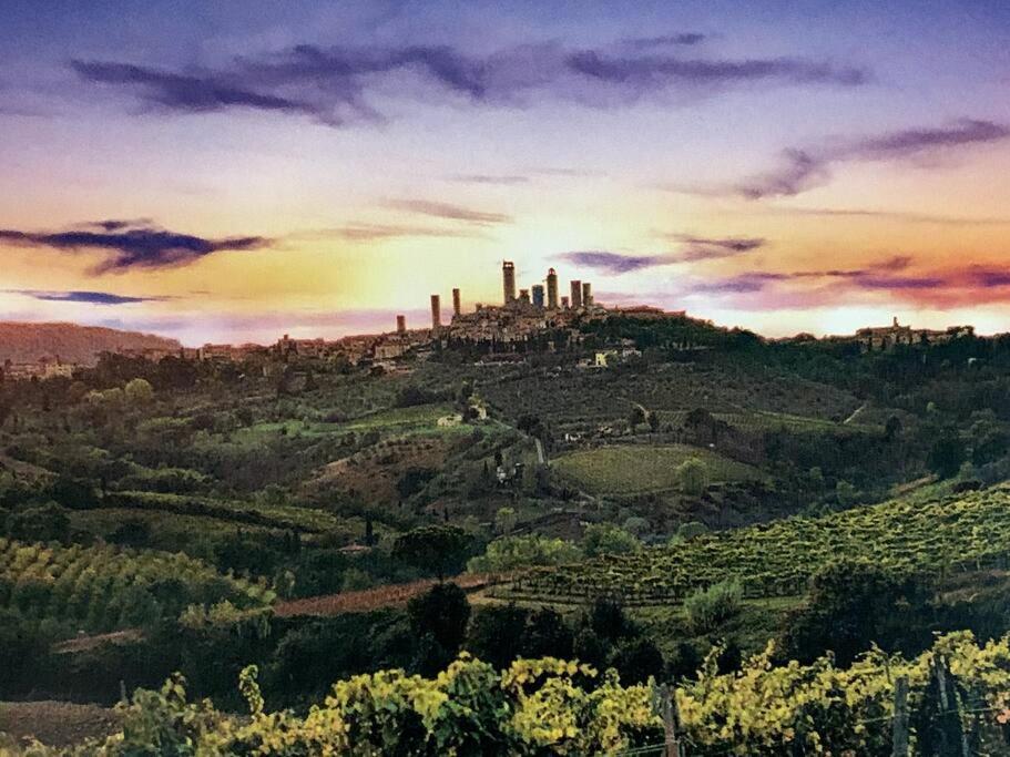 Lovely 2 Bedroom In San Gimignano Historic Center Ngoại thất bức ảnh