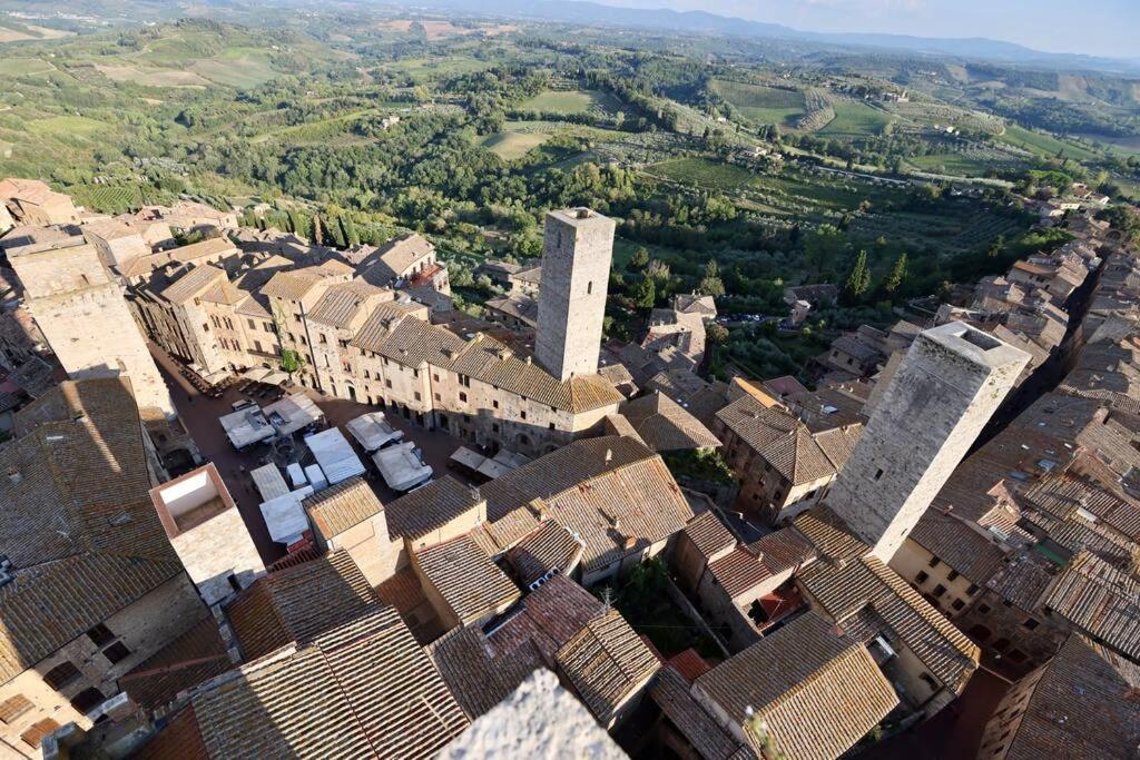Lovely 2 Bedroom In San Gimignano Historic Center Ngoại thất bức ảnh